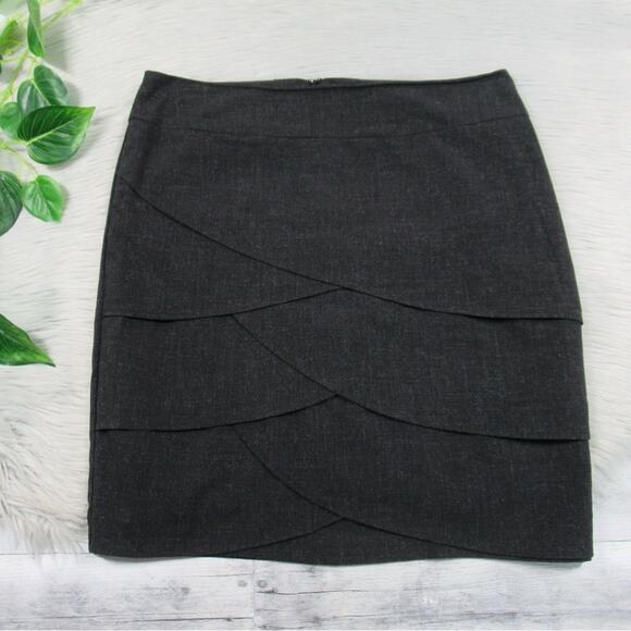 AGB Gary Layered Tulip Pencil Skirt Women’s Size 10 - Picture 1 of 11
